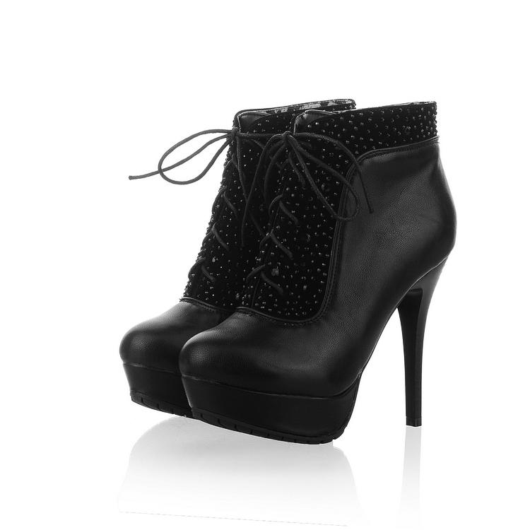 black sparkly heel boots