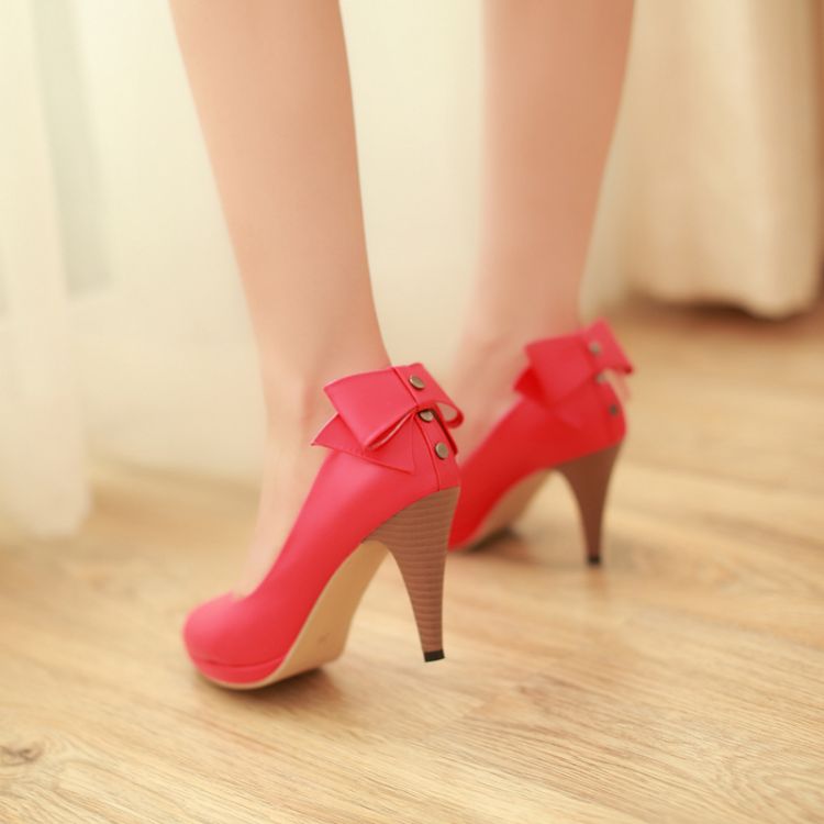 inexpensive red heels